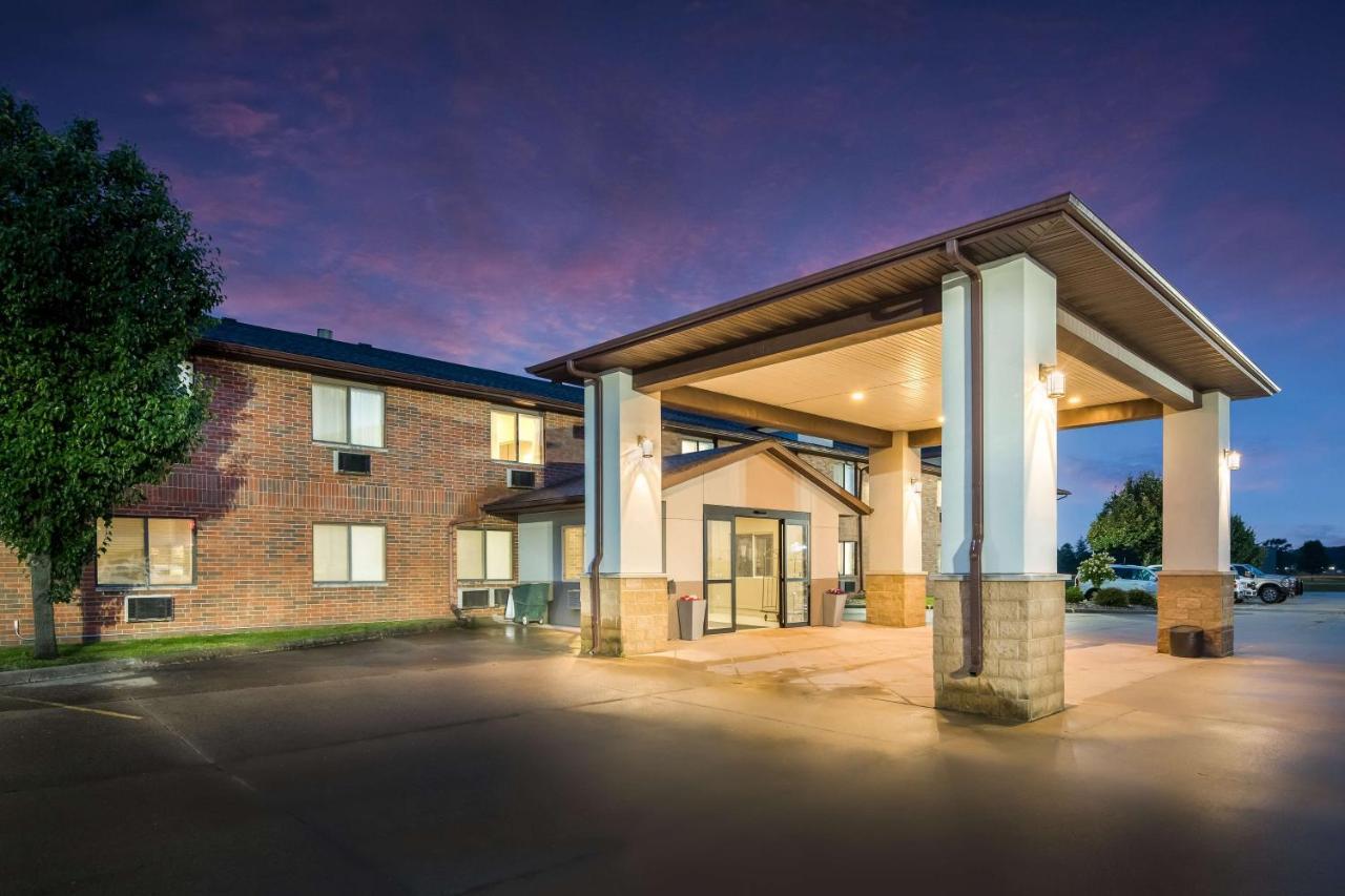 Best Western Mount Pleasant Inn Екстер'єр фото