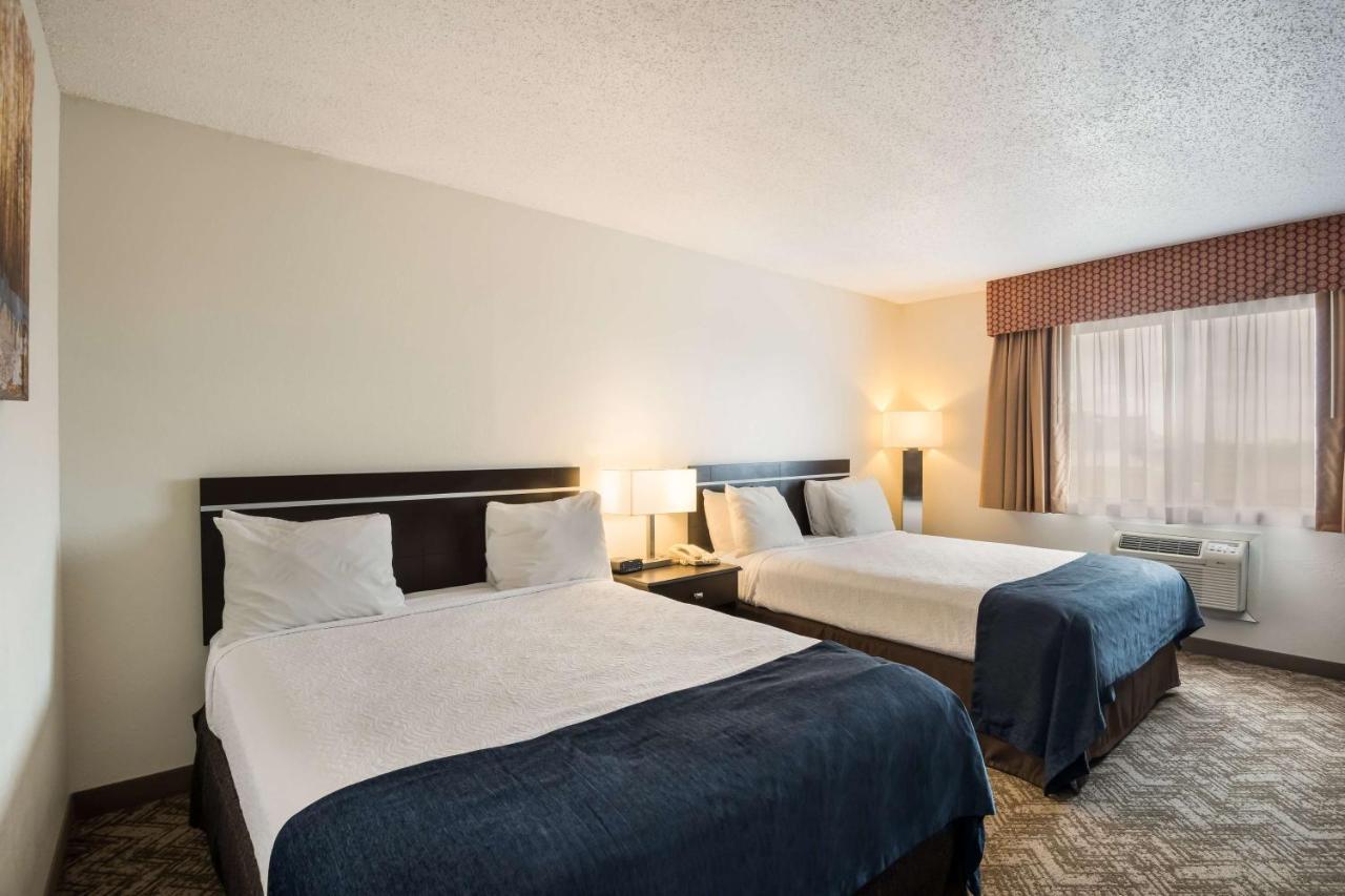 Best Western Mount Pleasant Inn Екстер'єр фото